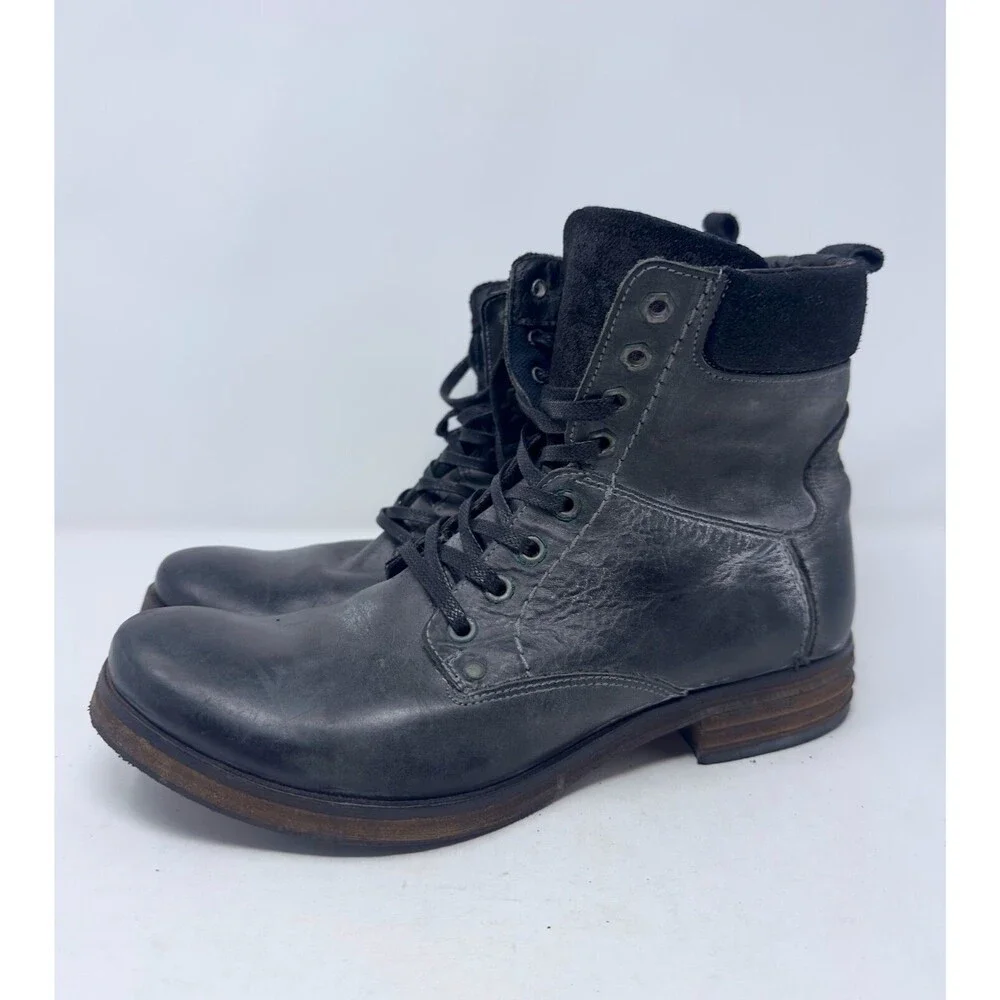 Men's ALDO combat Boots shoes Distressed Black Round Toe Laces used Size 8